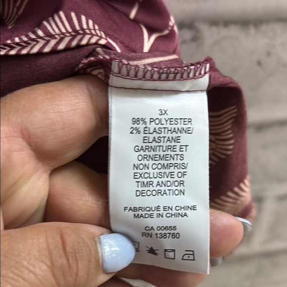 Floral Burgundy Camisole Top - Picture 3 of 5